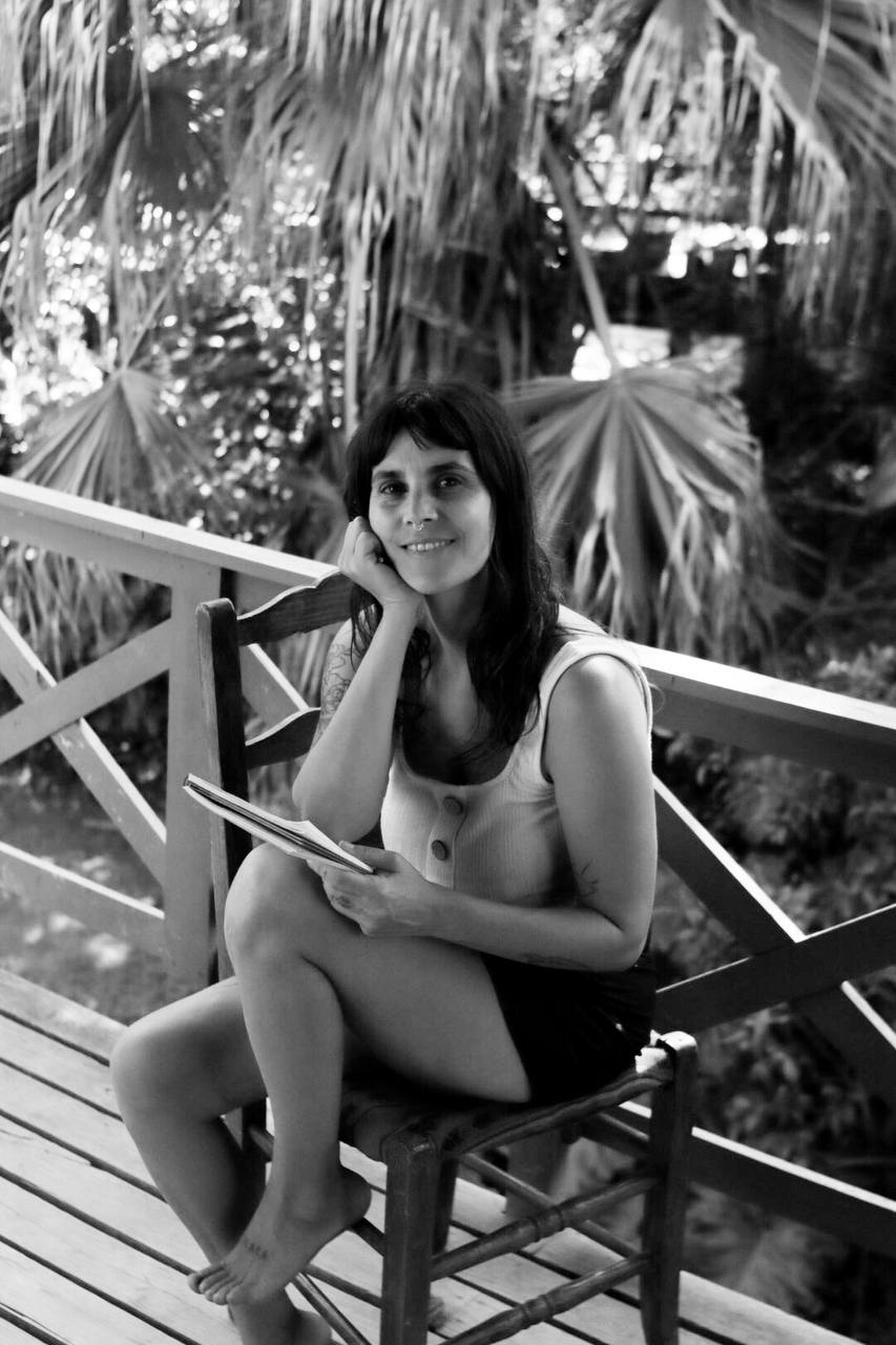 Lucía CRUDA